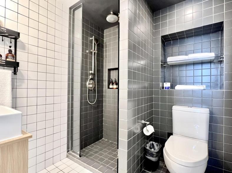 Base-Shanghai Suhe Serviced Apartment, Near East Nanjing Road & People'S Square Exterior photo