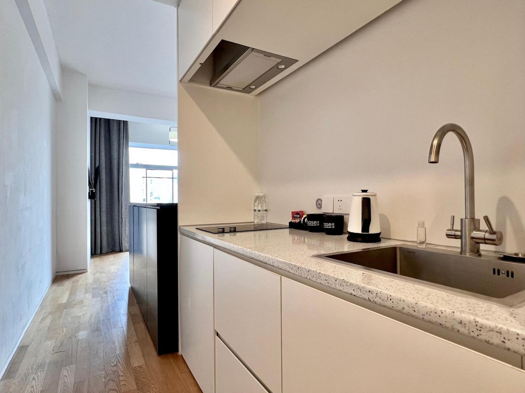 Base-Shanghai Suhe Serviced Apartment, Near East Nanjing Road & People'S Square Exterior photo